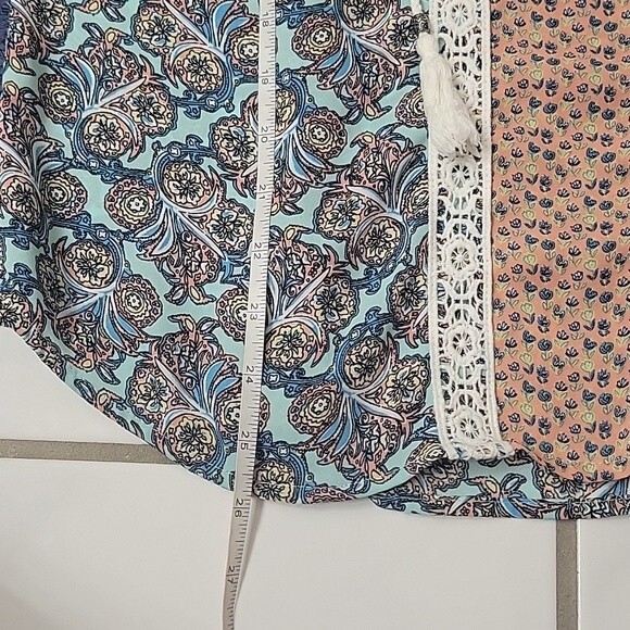 DR2 Women's blue pink patterned boho blouse Size S roll sleeve tassels - Picture 9 of 9